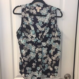 LOFT Blue Floral LOFT Sleeveless Blouse Size Large